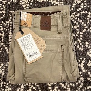 Prana Tuscon mens pant 32” waist x 32” inseam. (slim fit) dark khaki color